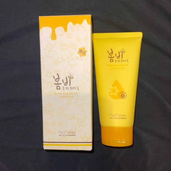 Papa Recipe Bombee Honey Moisture Cleansing Foam - Picture 2 of 3